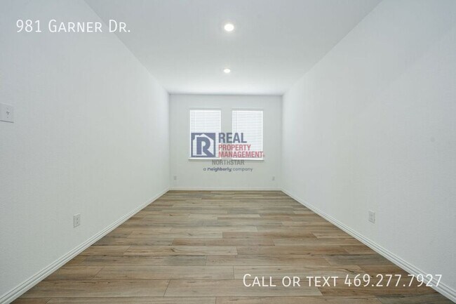 Building Photo - 981 Garner Dr