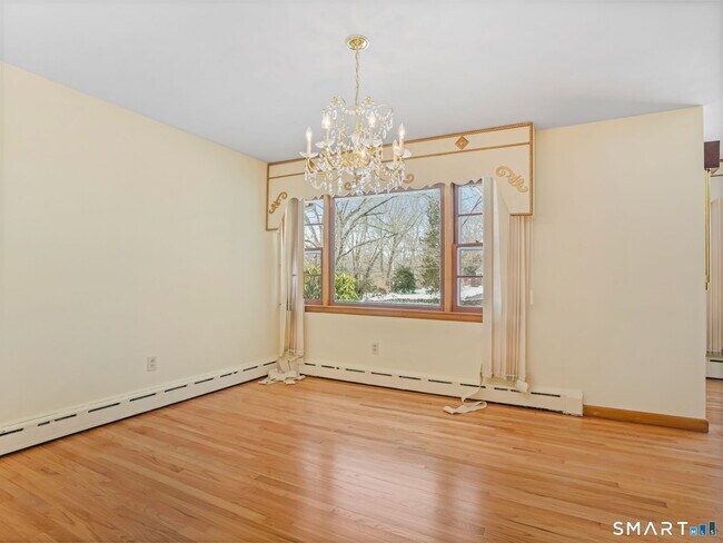 Building Photo - 4487 Madison Ave