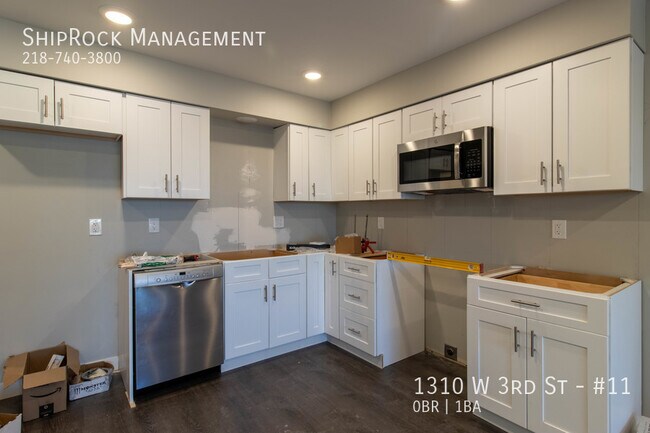 Foto del edificio - 1310 W 3rd St
