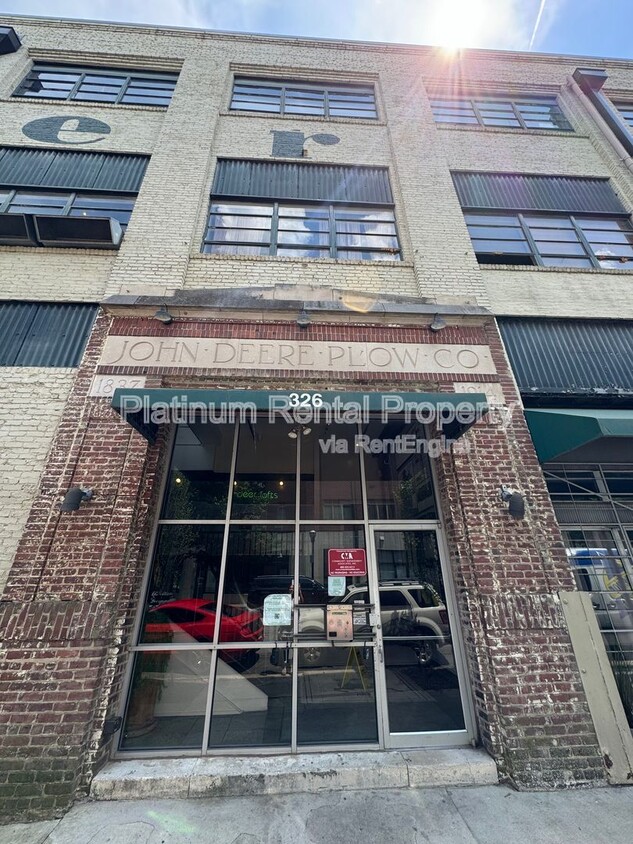 Primary Photo - 326 Nelson St SW