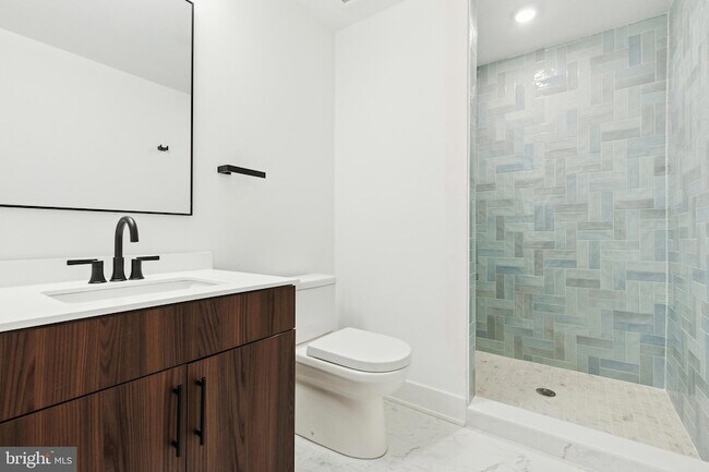 Foto del edificio - 501 Washington Ln