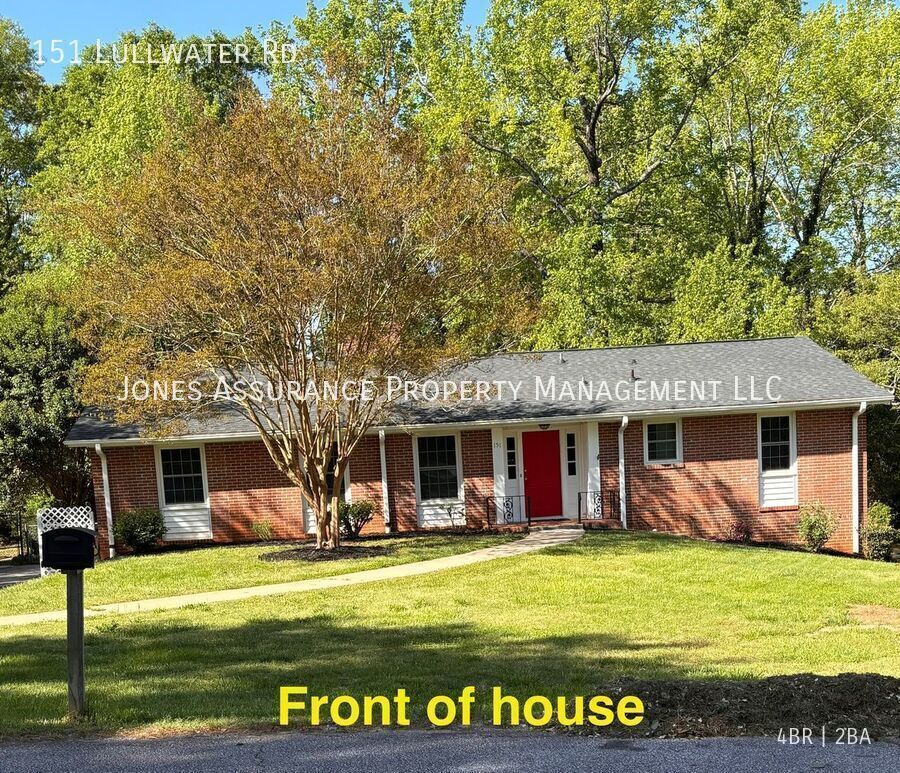 Foto principal - 151 Lullwater Rd