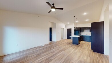 Living Room - Sage Meadow Apartments & Townhomes