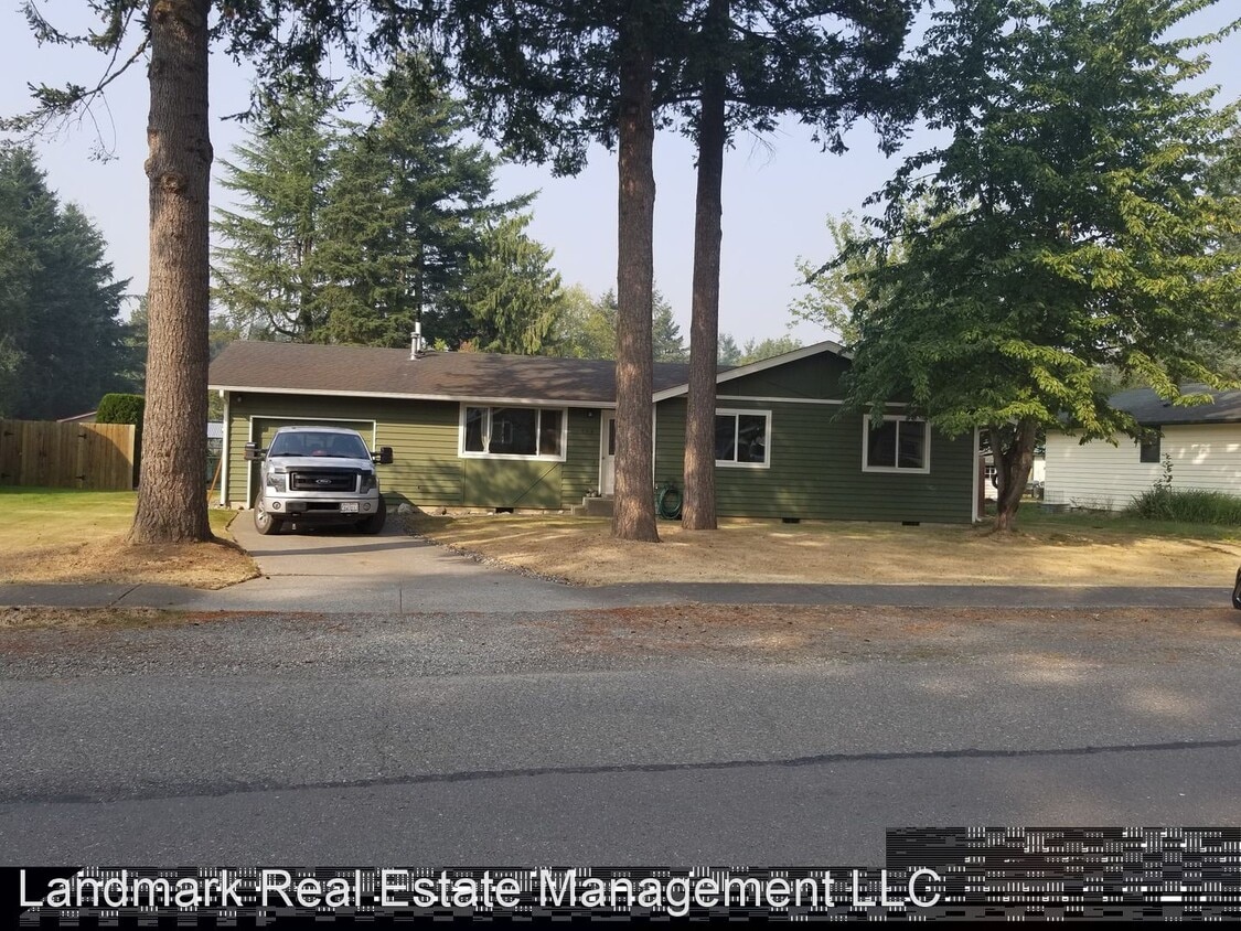 708 Chestnut St, Everson, WA 98247 House Rental in Everson, WA