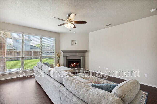 Foto del edificio - 1416 Elkford Ln