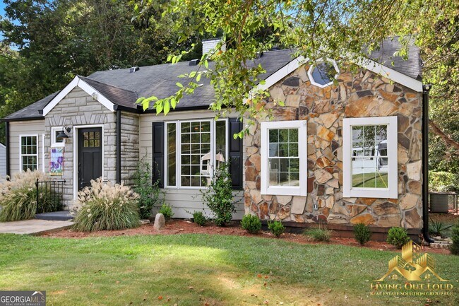 Building Photo - 1439 Westridge Rd SW