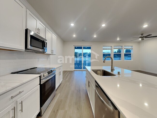 Foto del edificio - 5126 Turnstone St SE