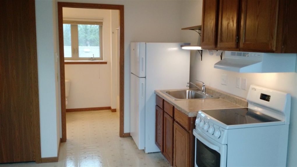 Foto principal - 605 Athletic Way