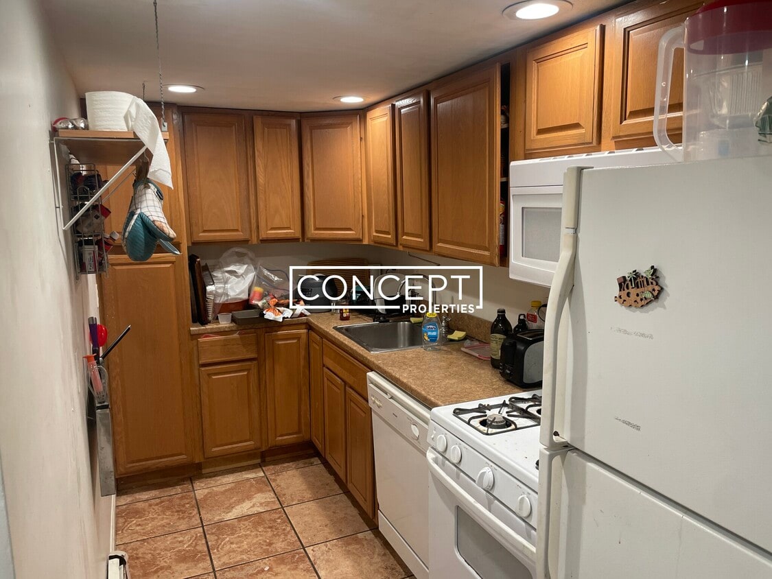 Primary Photo - 40 Brainerd Rd