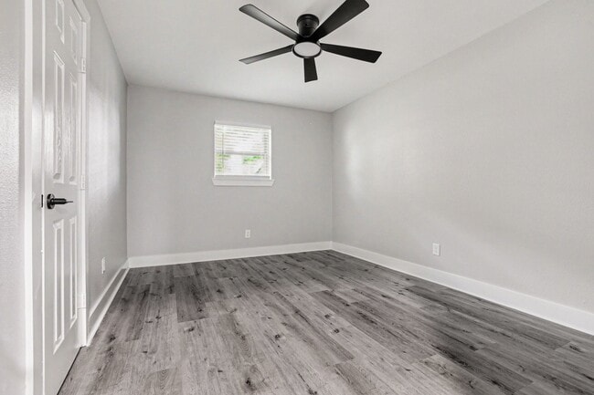 Foto del edificio - 10606 Hemwick Dr