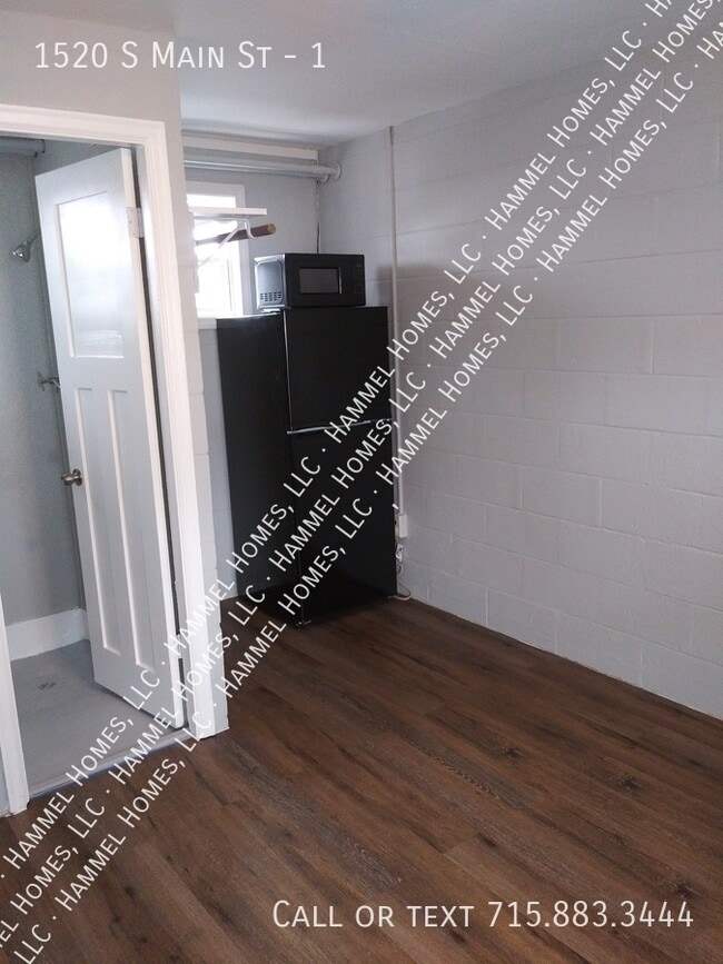 Foto del edificio - 1520 S Main St