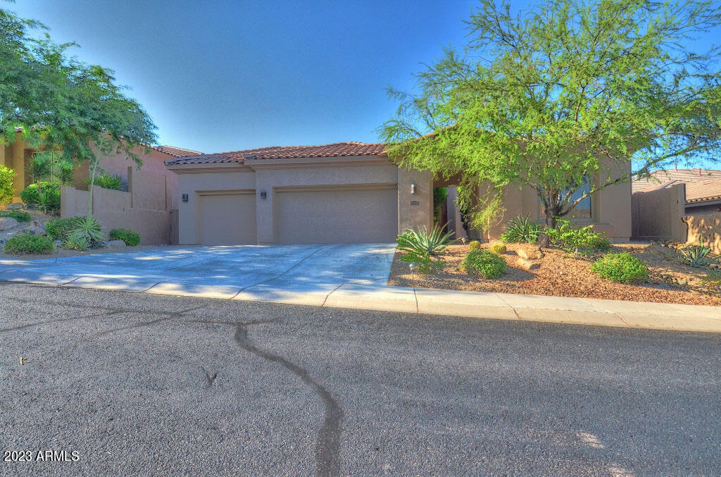 Foto principal - 11497 E Beck Ln