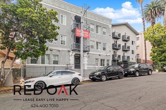 Foto del edificio - 921 S Bonnie Brae St