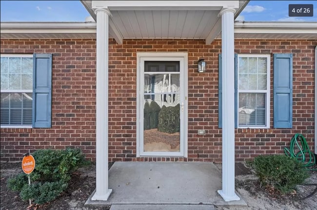 Building Photo - 604 Beretta Dr