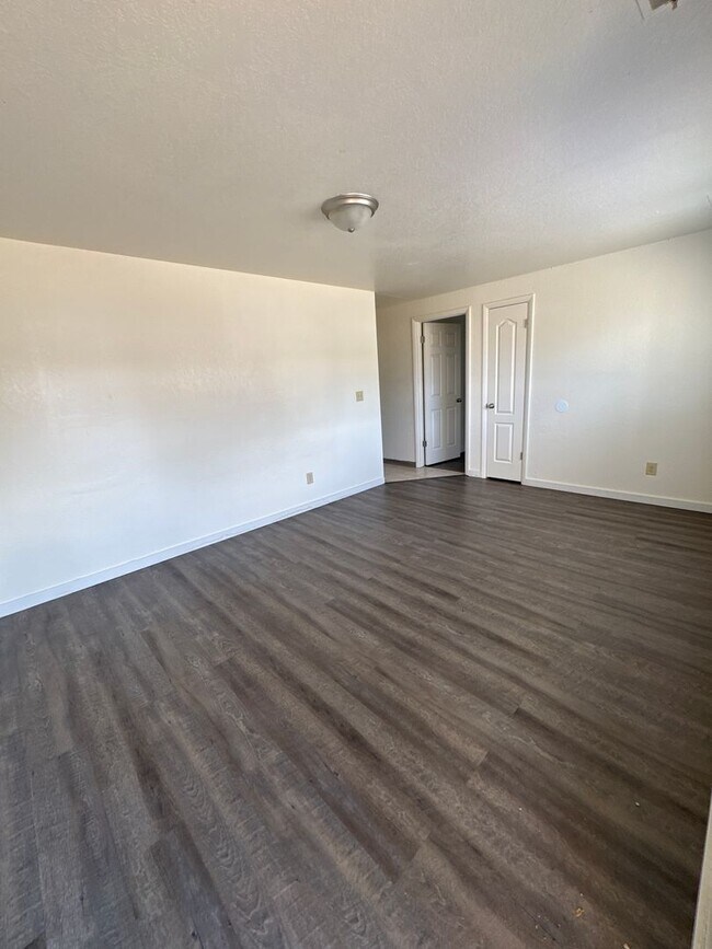 Foto del edificio - Diamond Ridge 16