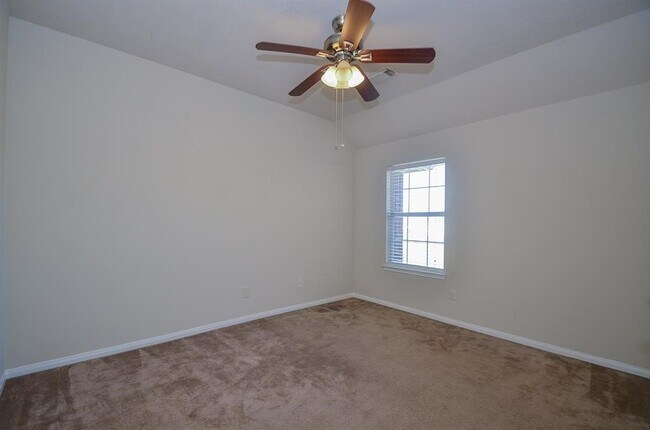Building Photo - 17407 S Sienna Cove Ln
