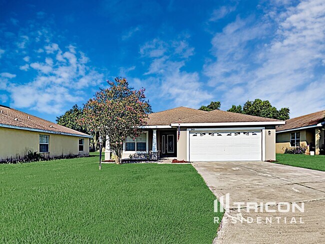 Building Photo - 303 Lisa Ann Ct