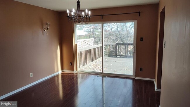 Building Photo - 9211 Hines Estates Dr