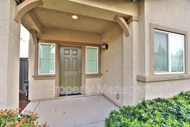 Foto del edificio - 1576 Morning Glory Ln
