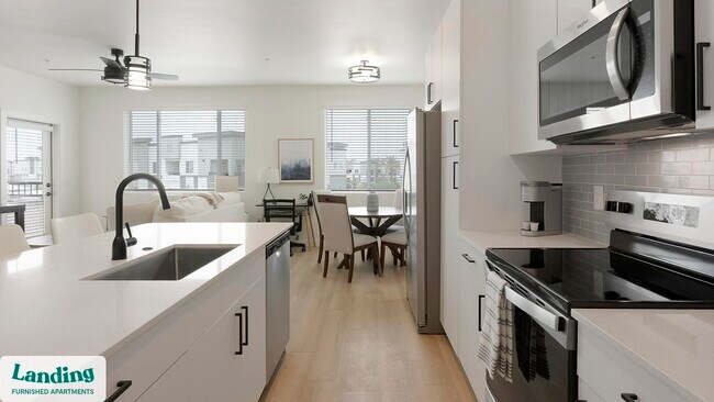 Foto del edificio - 255 N Camino Mercado