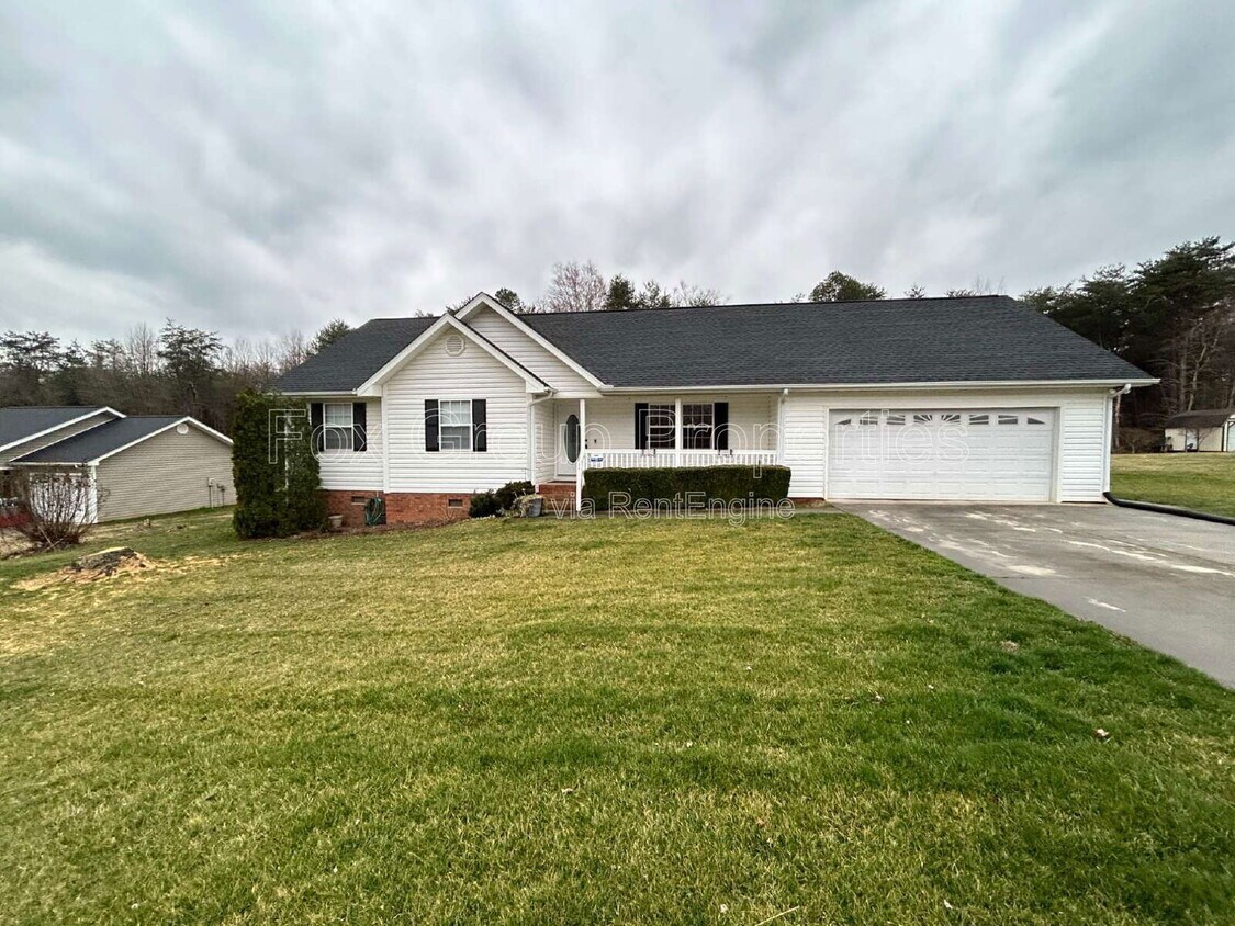 Foto principal - 158 Westscott Dr