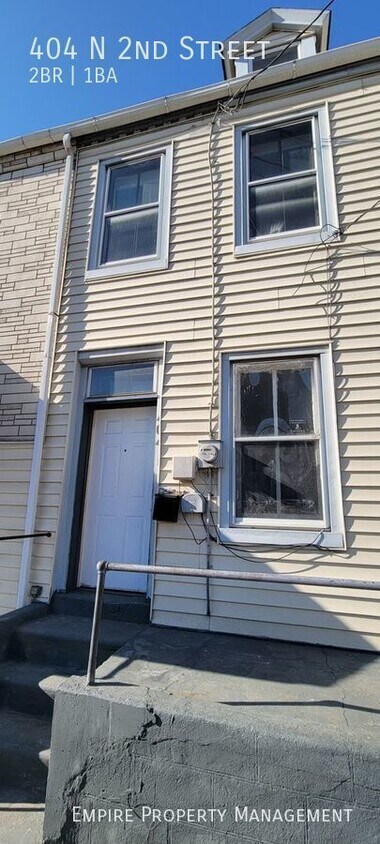 Primary Photo - 2 Bedroom / 1 Bathroom Home in Allentown!