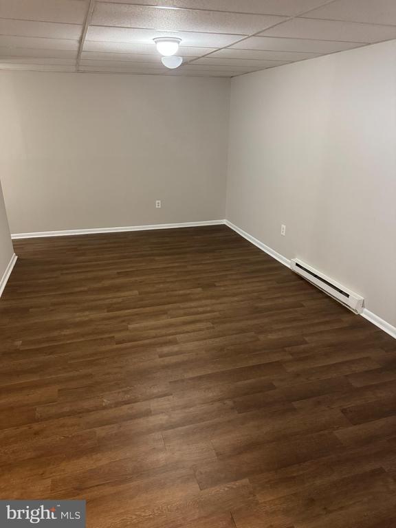 Foto del edificio - 106 N Market St