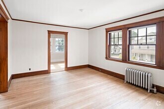 Building Photo - 51 Brock St