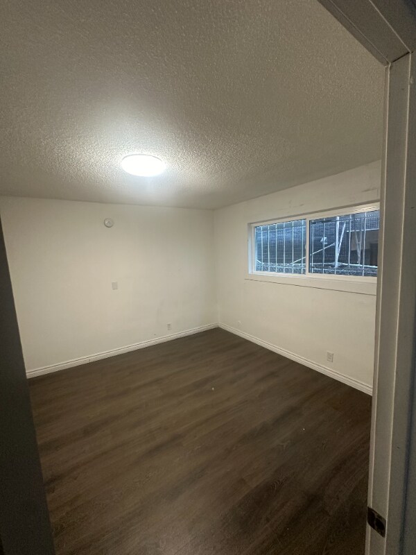 Foto principal - 5447 Blackwelder St