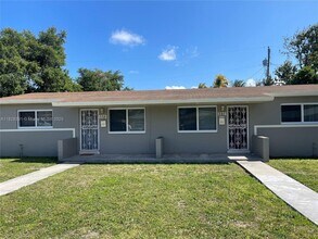 Building Photo - 1172 NW 100th Terrace