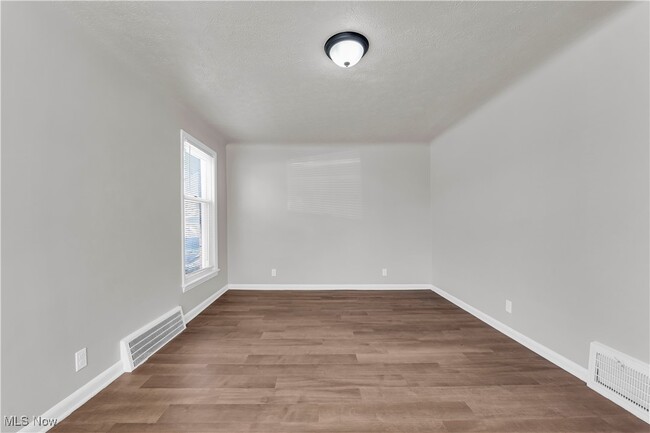 Building Photo - 20671 Nicholas Ave