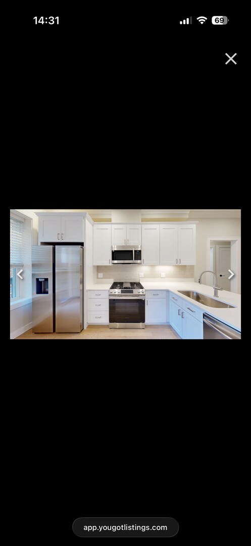Building Photo - 161 Allston St