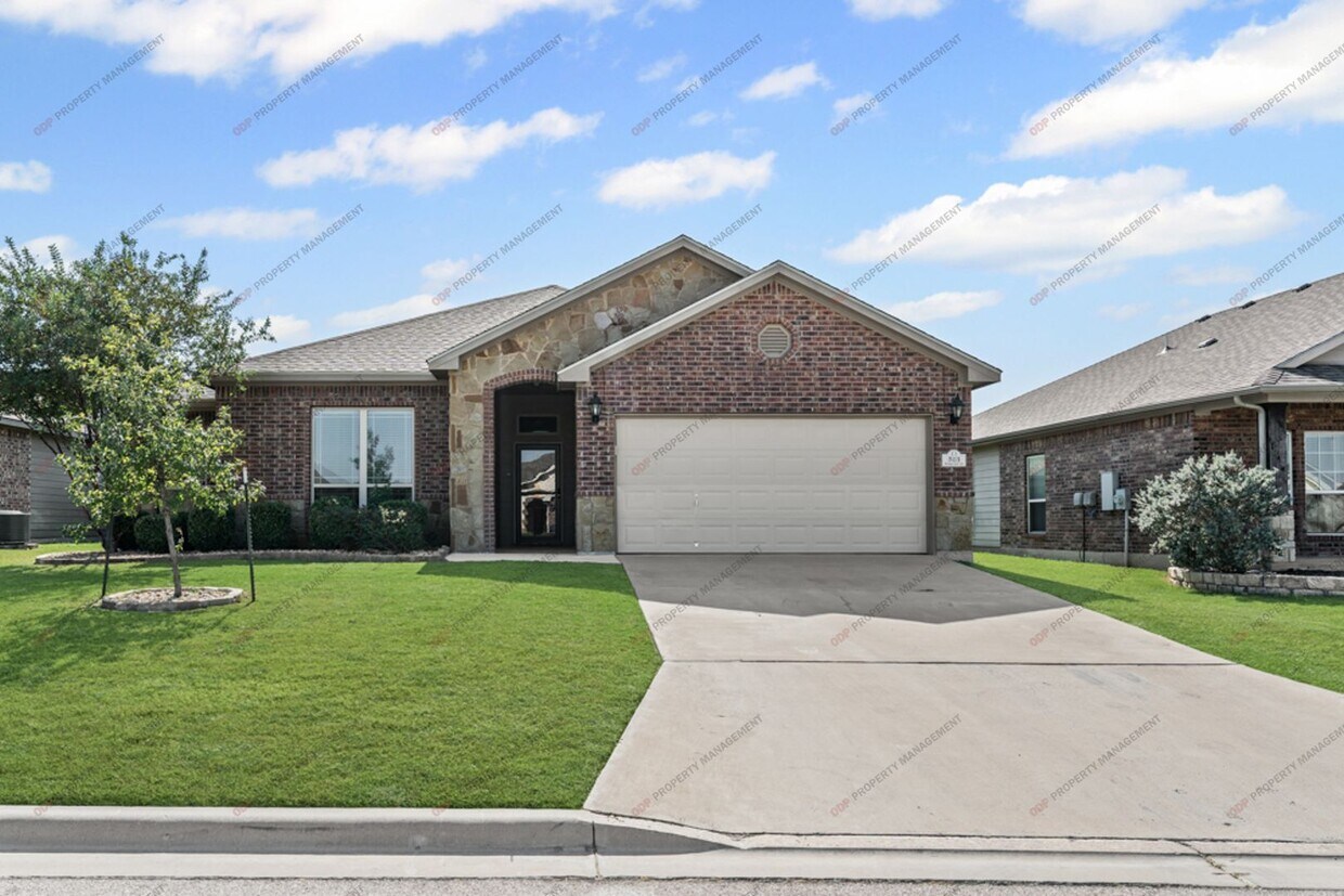 Foto principal - 513 Wedgwood Dr