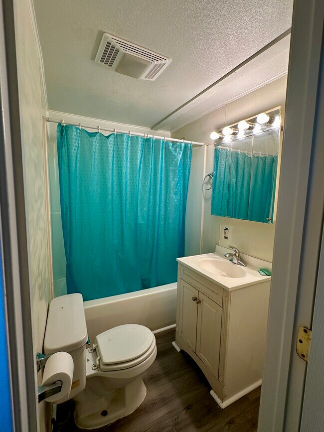 4500 Mollenauer St Unit 1, Bethel Park, PA 15102 Apartments in Bethel