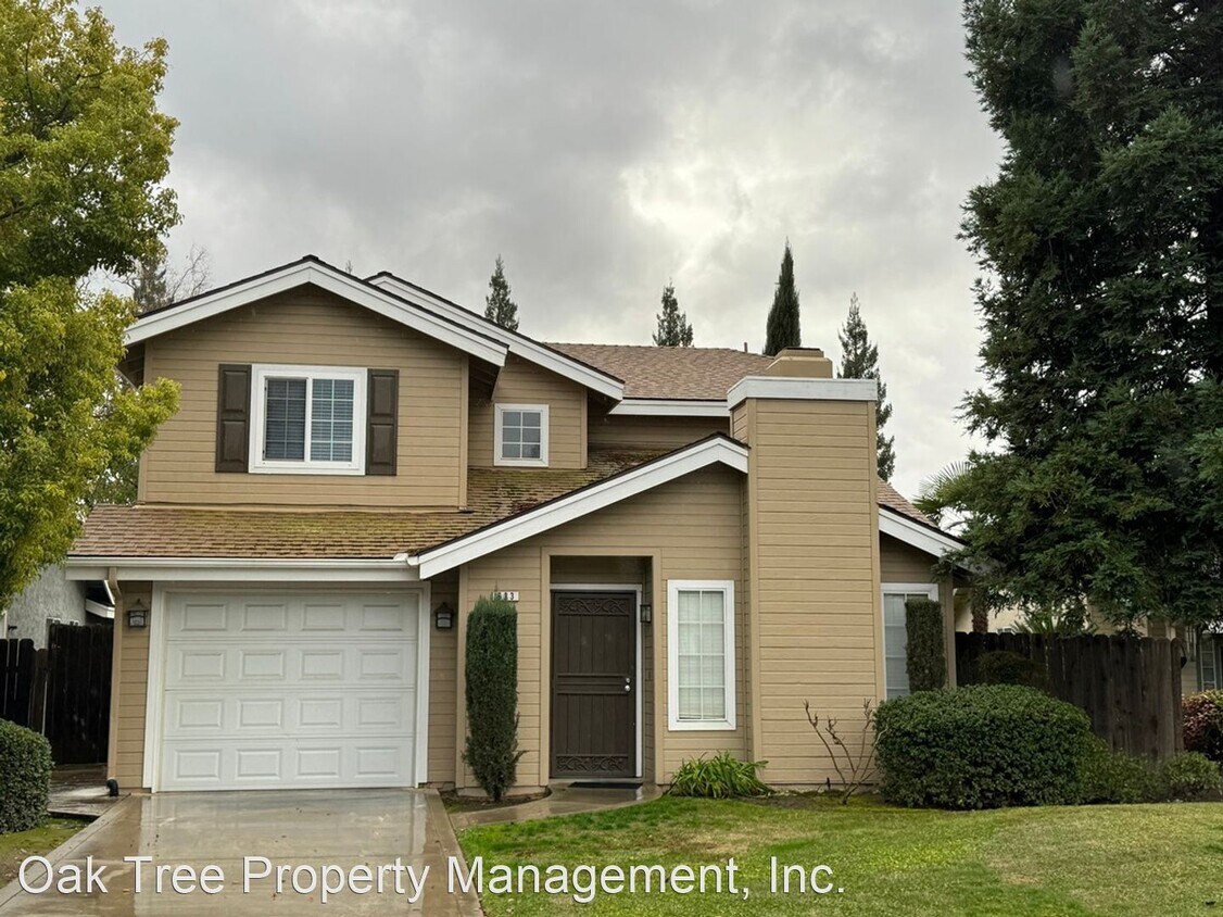 3 br, 2.5 bath House 633 E. Rock Creek Lane House Rental in Fresno