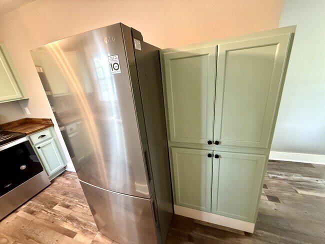 Foto del edificio - 1208 E Mt Vernon St