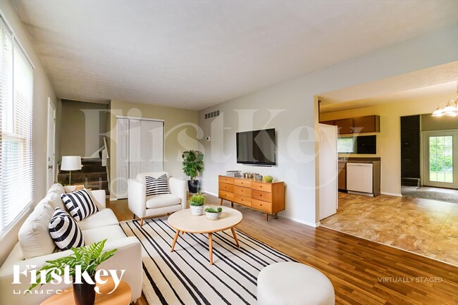 Building Photo - 161 Greenlake St