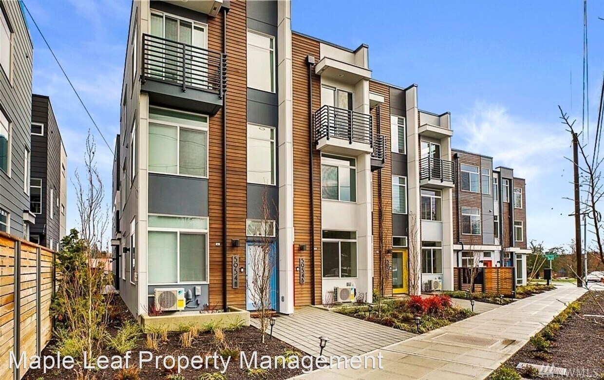 5956 36th Ave S, Seattle, WA 98118 House Rental in Seattle, WA