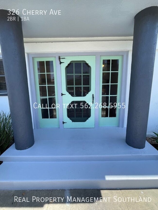 Building Photo - Bright and Cozy 2 Bedroom 1 Bathroom - Ava...