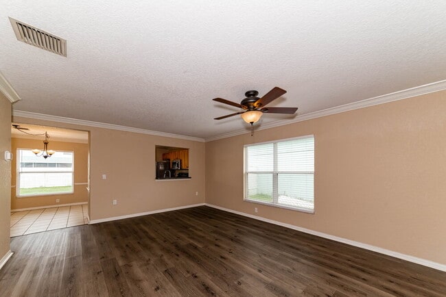 Building Photo - 3512 Chinaberry Ln