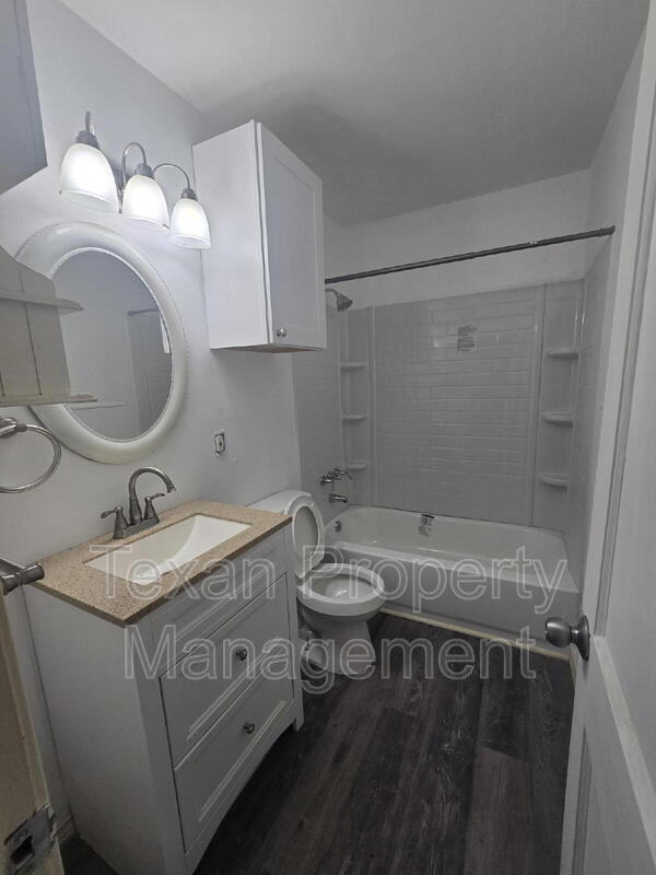 Foto del edificio - 9407 Braddock St