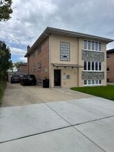 Building Photo - 8523 W Winnemac Ave
