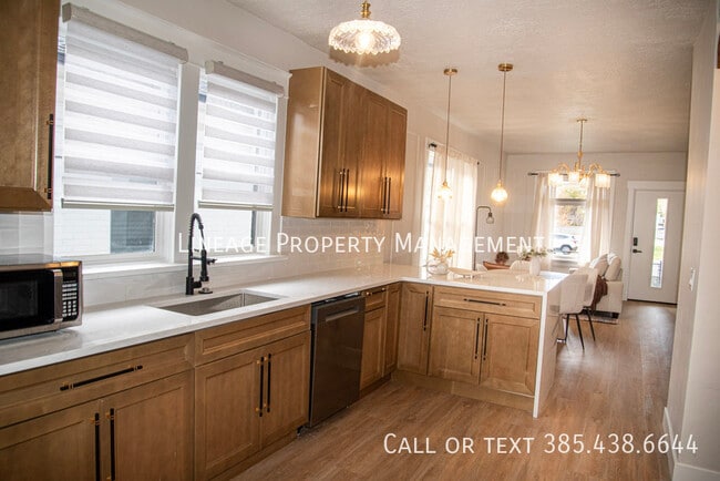 Photo - 535 S 900 W House