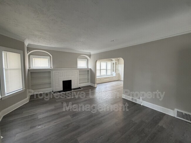 Foto del edificio - 3346 E 134th St