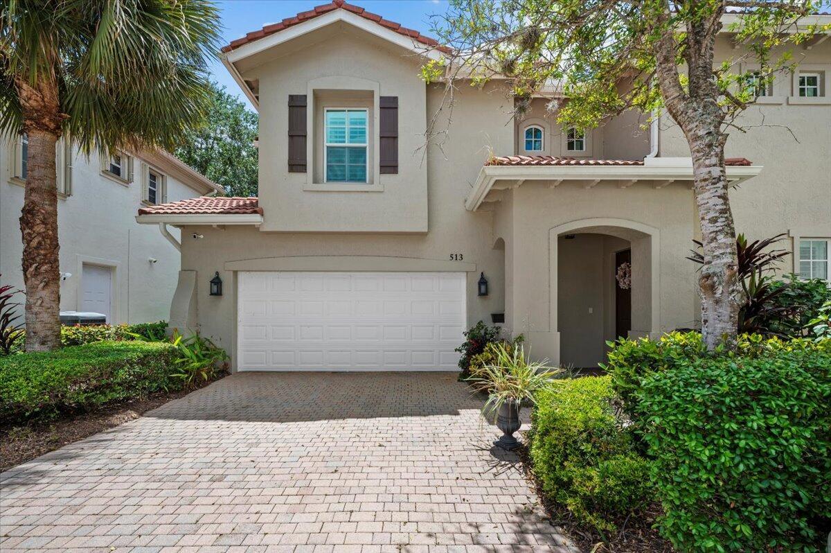 Foto principal - 513 Tomahawk Ct