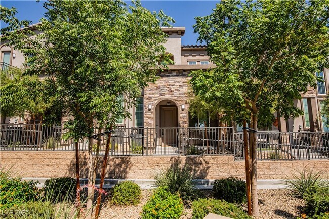 Foto del edificio - 10557 Ridge Glow Ave