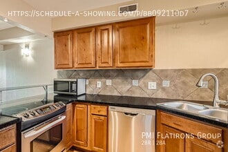 Building Photo - 4800 Osage Dr