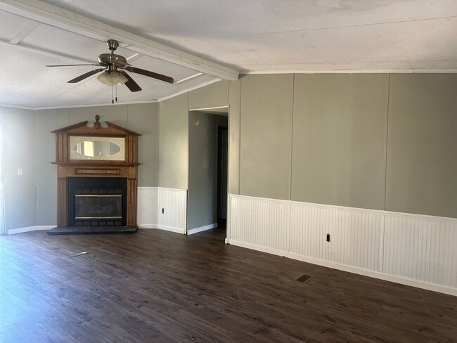 Foto del edificio - 251 Little Rd NW