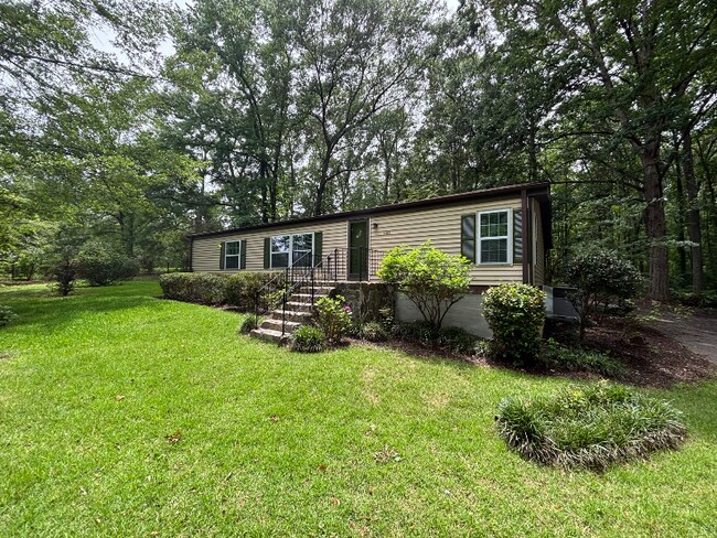 Foto del edificio - 1173 N McDonough Rd
