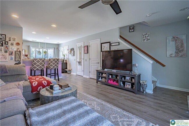 Foto del edificio - 8428 Cromwell Ct
